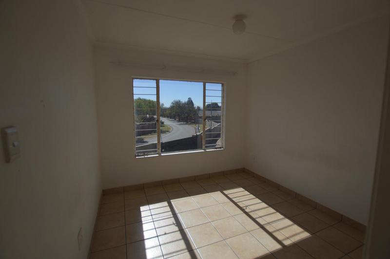 2 Bedroom Property for Sale in Vaalpark Free State